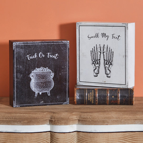 Set of Trick-or-Treat Smell My Feet Wood Box Signs - D&J Farmhouse Collections