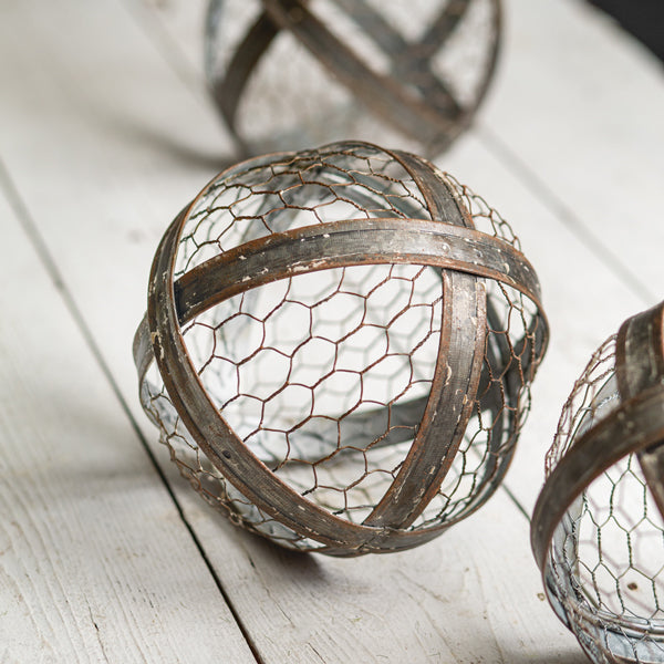 Chicken Wire Metal Ball - D&J Farmhouse Collections