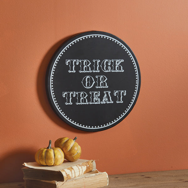 Trick-or-Treat Plaque - D&J Farmhouse Collections